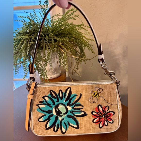 Coach Vintage Embroidered Floral Shoulder Bag - Picture 1 of 16